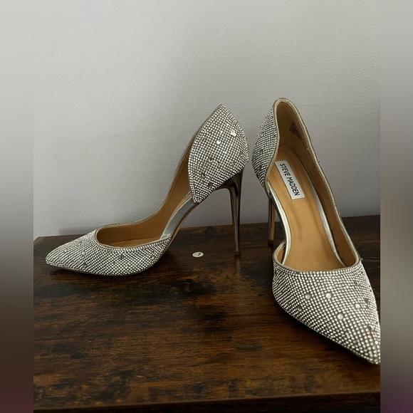 Silver glitter Steve Madden heels - Picture 2 of 4